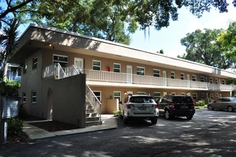 Osceola Flats in Orlando, FL - Building Photo - Building Photo