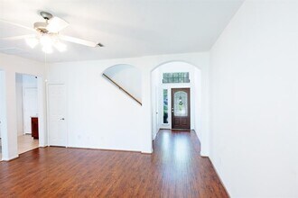 23 S Burberry Park Cir in The Woodlands, TX - Building Photo - Building Photo