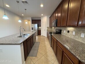 126 E Chelsea Ln in Gilbert, AZ - Building Photo - Building Photo