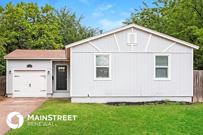 property at 229 W 8th St
