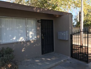 3217 Arlene Way in Las Vegas, NV - Foto de edificio - Building Photo