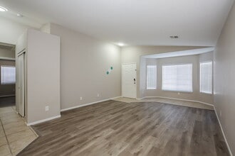 5109 Backwoodsman Ave in Las Vegas, NV - Foto de edificio - Building Photo