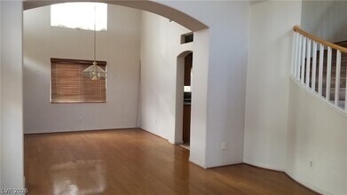 3739 Violet Rose Ct in Las Vegas, NV - Building Photo - Building Photo