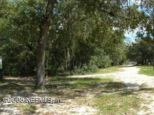 2800 Lundy Rd in Palatka, FL - Foto de edificio - Building Photo