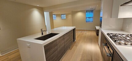 1700 Q St NW in Washington, DC - Building Photo - Building Photo