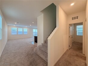 6978 Dandelion Pk Ave in Las Vegas, NV - Building Photo - Building Photo