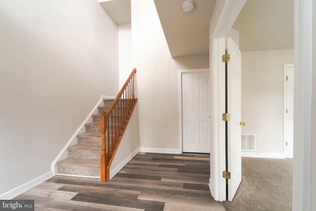 1002 Hoke Ln in Fredericksburg, VA - Building Photo - Building Photo