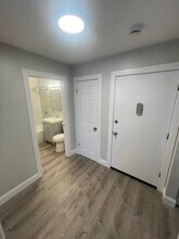 517 S Milwaukee Ave in Wheeling, IL - Building Photo - Building Photo