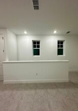13719 Lippman Aly, Unit 1 Bedroom/ 1 Bath Garage Apt in Orlando, FL - Building Photo - Building Photo