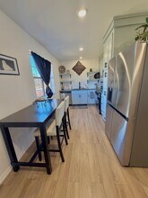 404 W Haynie St in Llano, TX - Building Photo - Building Photo