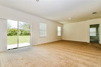 4104 Bramblewood Loop in Spring Hill, FL - Building Photo - Building Photo