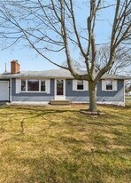 130 N Park Dr in Rochester, NY - Building Photo