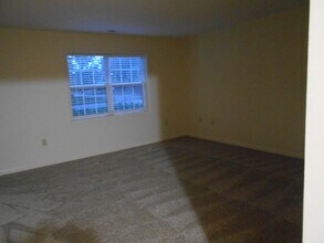 594 Hammock Ave in Murrells Inlet, SC - Foto de edificio - Building Photo