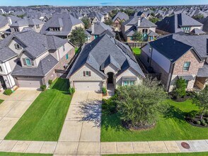 3439 Cres Vista Dr in Fulshear, TX - Building Photo - Building Photo