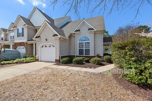 2002 Livingston St in Suffolk, VA - Building Photo