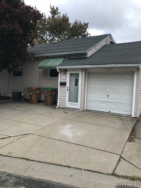 property at 17 Starcrest Dr