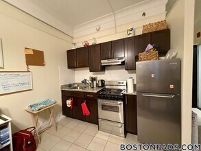 62 Boylston St, Unit 623 in Boston, MA - Building Photo - Building Photo