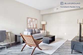 2101 Champlain St NW, Unit FL4-ID386 in Washington, DC - Building Photo - Building Photo