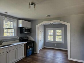761 Circle Dr in Eden, NC - Building Photo - Building Photo