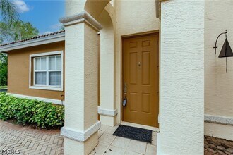 12060 Lucca St in Ft. Myers, FL - Building Photo - Building Photo