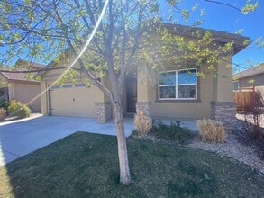 3935 Hazy Swale Way in Sparks, NV - Building Photo - Building Photo