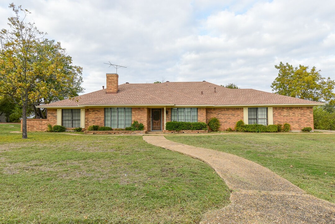 3106 Bonham St in Greenville, TX - Building Photo