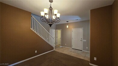 11817 Bussero Ct in Las Vegas, NV - Building Photo - Building Photo