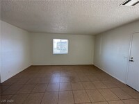 310 Eastminister Ct, Unit A in Henderson, NV - Building Photo - Building Photo