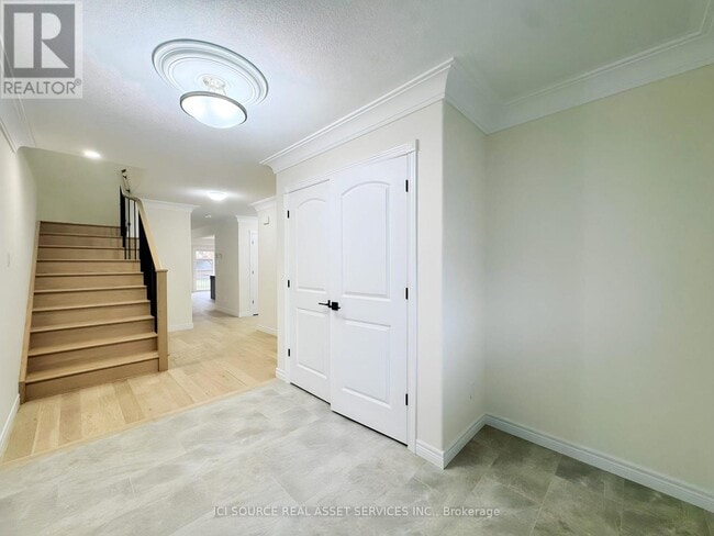 226 O'Neil St in Peterborough, ON - Building Photo - Building Photo