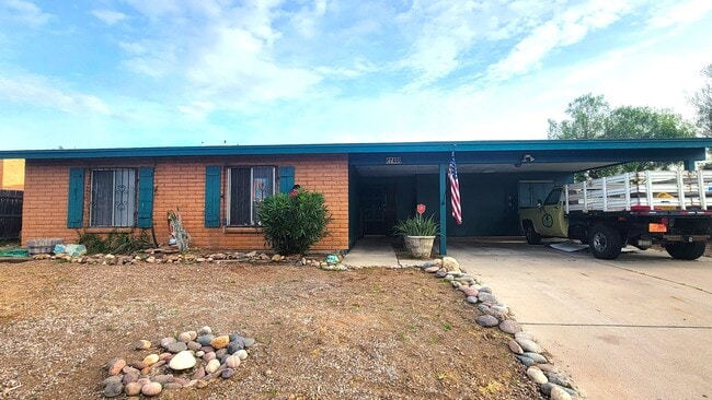 property at 7400 N Meredith Blvd