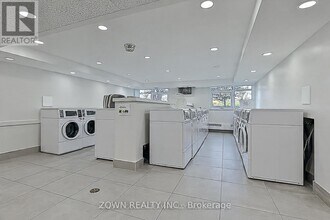 100 Echo Point in Toronto, ON - Building Photo - Building Photo