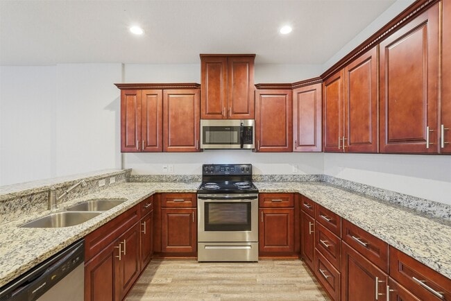 630-634 Magnolia Bend in New Caney, TX - Building Photo - Building Photo