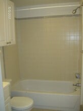 1248 Federal St, Unit Unit D in Philadelphia, PA - Building Photo - Building Photo