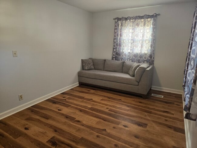 1536 Arling Ave in Louisville, KY - Foto de edificio - Building Photo