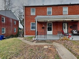 6204 Tramore Rd in Baltimore, MD - Building Photo