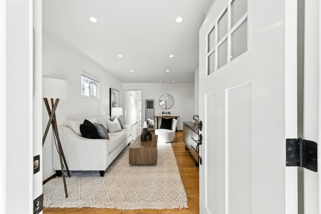 property at 370 Beresford Ave
