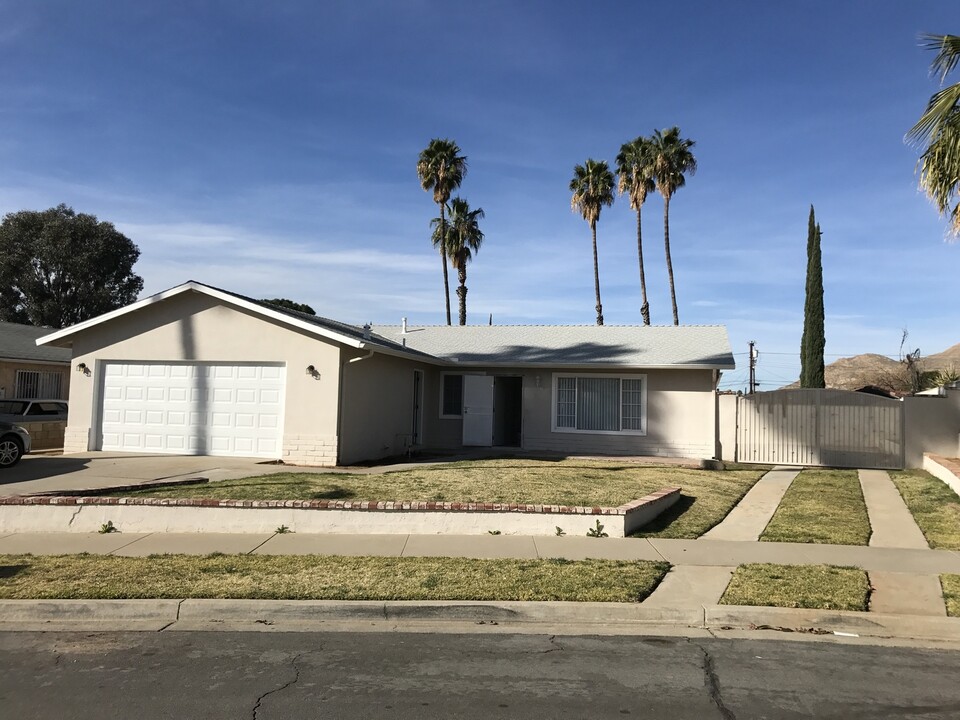 11913 Weller Pl in Moreno Valley, CA - Building Photo