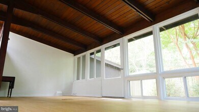 3333 Hemlock Dr in Falls Church, VA - Building Photo - Building Photo