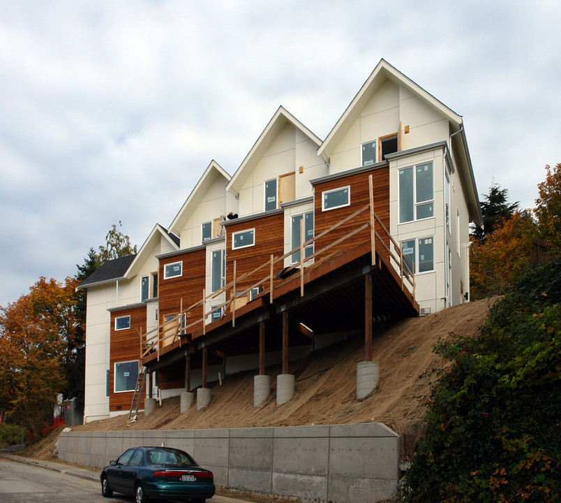 1985-1991 Gilman Dr in Seattle, WA - Foto de edificio