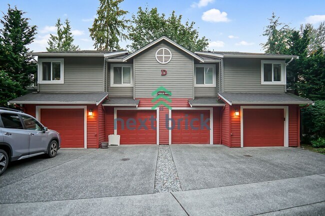 12935 SE 26th Pl in Bellevue, WA - Building Photo - Building Photo