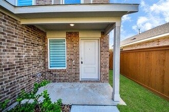 3052 Dawn Sound Dr in Park Row, TX - Building Photo - Building Photo