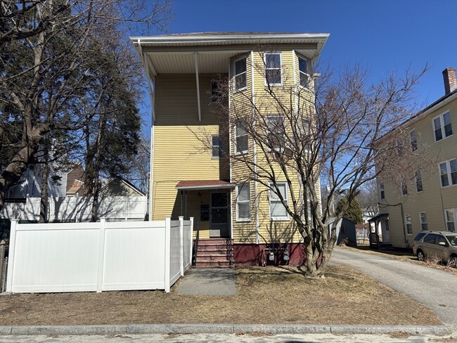 property at 95 Courtland St