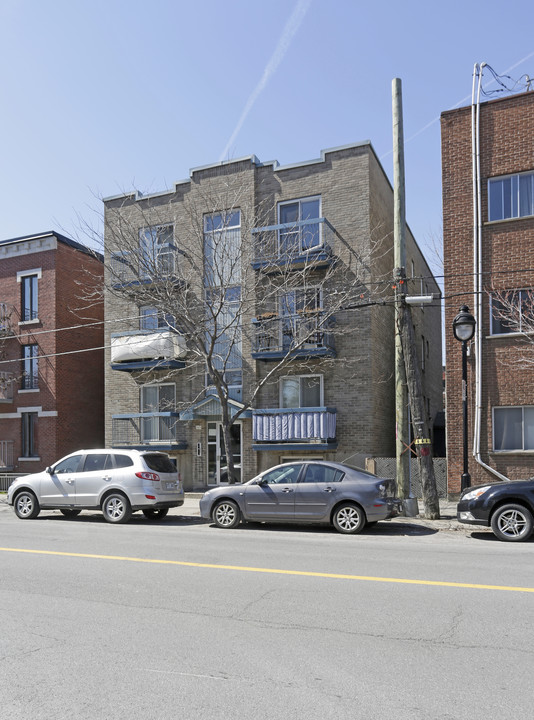 2631 du Centre in Montréal, QC - Building Photo