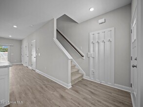 610 Jacks Xing Dr in Hubert, NC - Building Photo - Building Photo