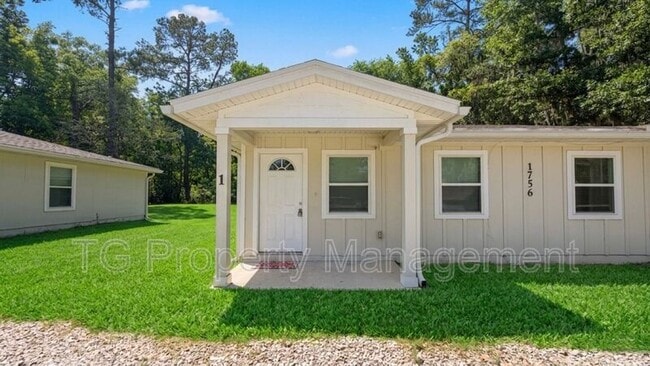 property at 1756 Lane Ave S