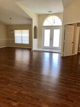15058 62nd Pl N, Unit Apt 111 in Westlake, FL - Building Photo - Building Photo
