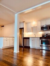 1 Hancox St-Unit -1 in Stonington, CT - Building Photo - Building Photo