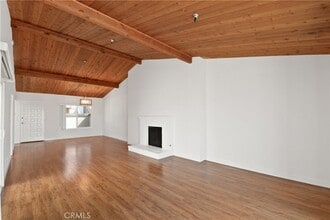 2175 Pacific Ave, Unit C3 in Costa Mesa, CA - Building Photo - Building Photo