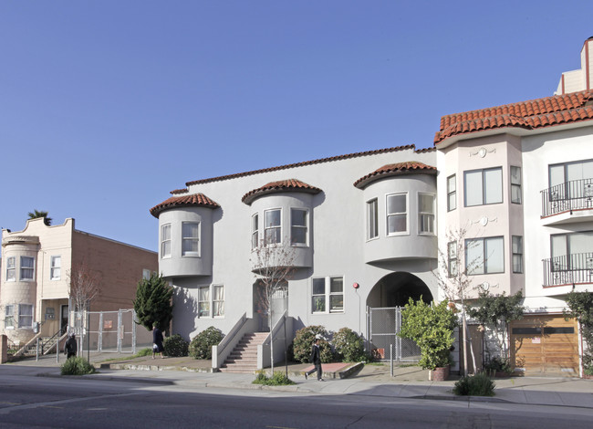 2908-2910 San Bruno Ave in San Francisco, CA - Foto de edificio - Building Photo