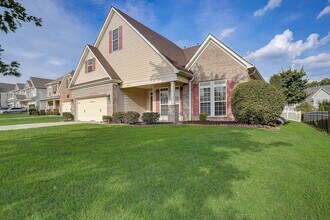 6024 Berewick Commons Pky in Charlotte, NC - Foto de edificio - Building Photo